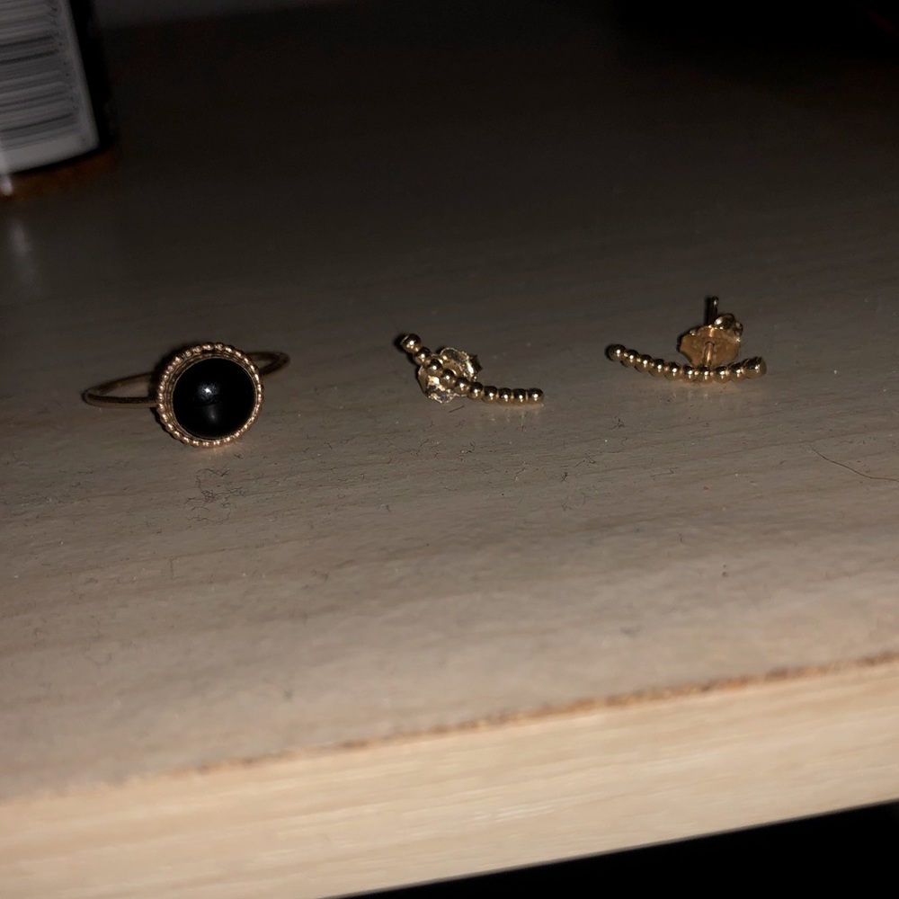 Real Gold earrings with opal ring